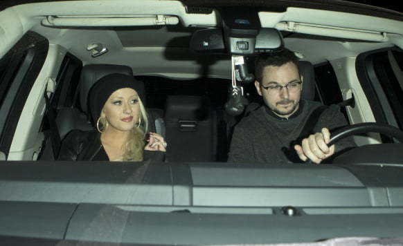 Christina Aguilera at ‘Craigs’ Restaurant on March 20; Hi Res Photos