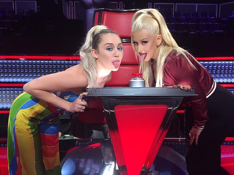 Christina Aguilera & Miley Cyrus “The Voice” Promo Stills + Videos