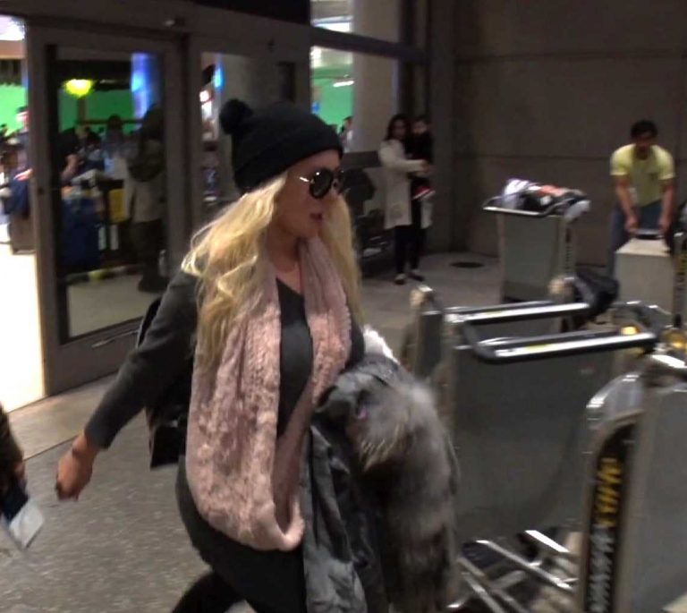 Christina Aguilera at LAX Airport in Los Angeles on Dec 7